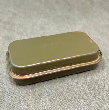 WWII US First Aid Kit - Carlisle Model beschikbaar voor biedingen
