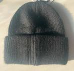 Moncler Muts - Stijlvol en Warm, Verzenden, Nieuw, One size fits all, Hoed