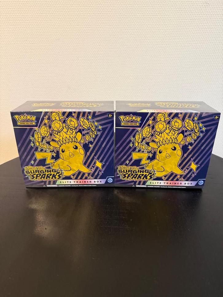 Pokemon Surging Sparks Elite Trainer Box ETB SEALED!, Hobby en Vrije tijd, Verzamelkaartspellen | Pokémon, Zo goed als nieuw, Boosterbox
