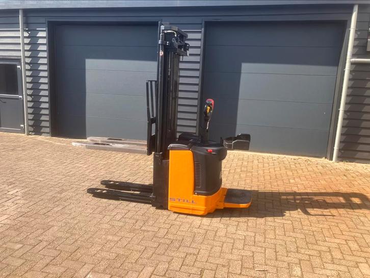 Still EGV14 elektrische stapelaar/triplomast 430, Doe-het-zelf en Verbouw, Palletwagens en Pompwagens, Zo goed als nieuw, Ophalen of Verzenden