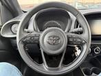 Toyota Aygo X 1.0 VVT-i MT Pulse Bi Tone|Cruisecontrol|Camer, Auto's, Toyota, Stof, Gebruikt, 4 stoelen, 3 cilinders