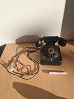Antieke barnfind bakelieten tafelmodel telefoon 1951, Ophalen of Verzenden