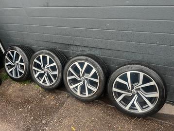 VW golf 5 6 7 Caddy Brescia GTI velgen 17 inch zomer 5x112 beschikbaar voor biedingen