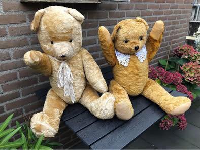 2 prachtige Vintage/ Retro Beren ze zijn 80 en 77 cm hoog, Verzamelen, Beren en Cherished Teddies, Zo goed als nieuw, Stoffen beer