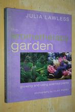 The aromatherapy garden Julia Lawless aromatherapie, Boeken, Ophalen of Verzenden, Gelezen, Bloemen, Planten en Bomen