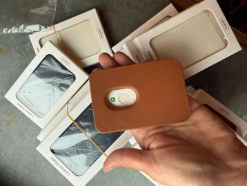 Magnetische Kaarthouder MagSafe beschikbaar voor biedingen