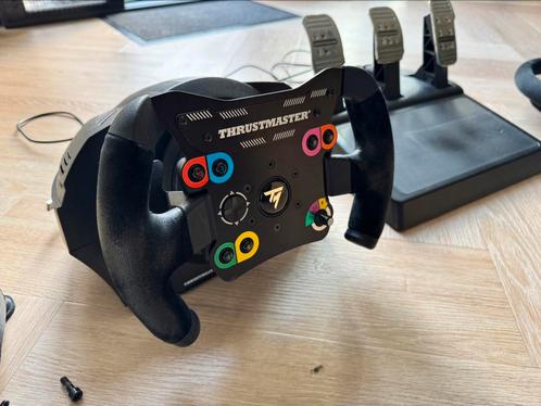 Trustmaster T300RS incl. Ferrari en F1 stuur in goede staat, Computers en Software, Joysticks, Gebruikt, Ophalen of Verzenden
