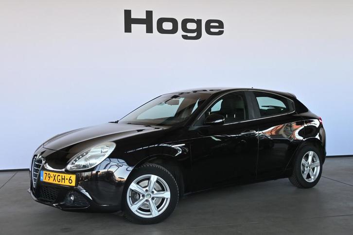 Alfa Romeo Giulietta 1.4 T Distinctive Clima Navigatie LED G, Auto's, Alfa Romeo, Bedrijf, Te koop, Giulietta, ABS, Airbags, Airconditioning