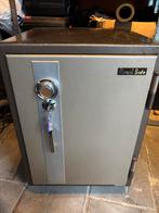 Zeer robuuste en 2u brandwerende Royal Safe kluis brandkast, Ophalen, Zo goed als nieuw, Brandkast