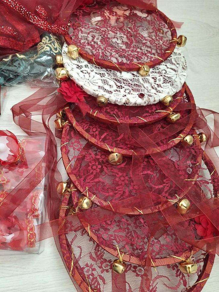 Hennaspullen, Kleding | Dames, Trouwkleding en Trouwaccessoires, Zo goed als nieuw, Accessoires, Rood, Verzenden