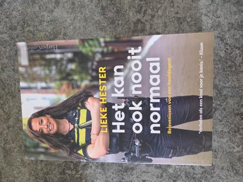 Lieke Hester - Het kan ook nooit normaal, Boeken, Overige Boeken, Zo goed als nieuw, Ophalen of Verzenden