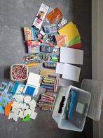 Knutselspullen in grote opbergbox, Hobby en Vrije tijd, Knutselen, Ophalen, Zo goed als nieuw