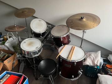 Thunder drumstel beschikbaar voor biedingen