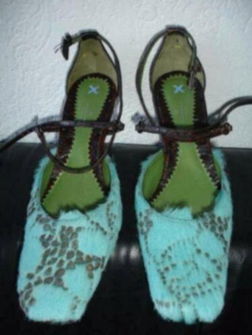 Nieuwe schitterende pumps van MUXART, Kleding | Dames, Schoenen, Nieuw, Schoenen met lage hakken, Groen, Verzenden