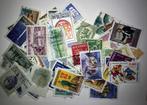 Finland 100 Postzegels, Postzegels en Munten, Postzegels | Europa | Scandinavië, Finland, Verzenden, Gestempeld