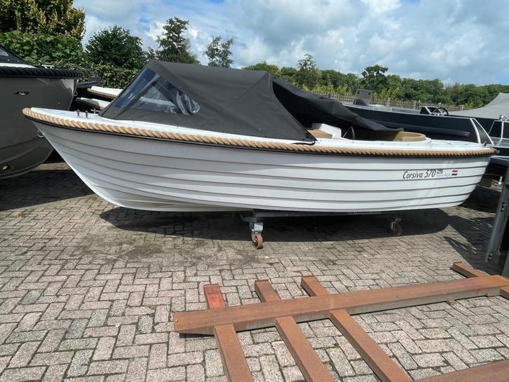 Corsiva 570 new age wit Suzuki 9.9pk, Watersport en Boten, Sloepen, Nieuw, 3 tot 6 meter, Overige brandstoffen, Polyester