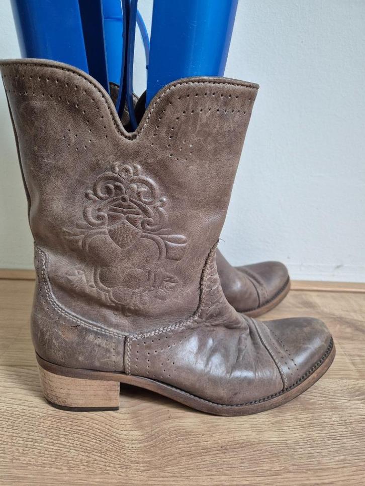 Sch132 - Bruine  leren Vibram enkellaarzen maat 40 (1), Kleding | Dames, Schoenen, Zo goed als nieuw, Bruin, Ophalen of Verzenden