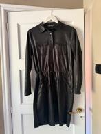Geisha zwarte leather look / leren loon jurk in maat L, Kleding | Dames, Zwart, Maat 42/44 (L), Ophalen of Verzenden, Zo goed als nieuw