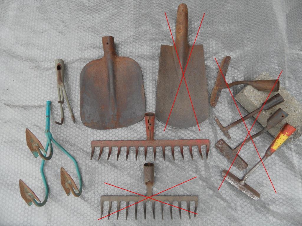 uitzoeken: schop / bats - hark - 2x drietand groot / klein, Ophalen of Verzenden, Gebruikt, Overige soorten