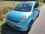 Te koop goed onderhouden Daihatsu Sirion 1.3 bouwjaar 2007., Auto's, Daihatsu, Voorwielaandrijving, 4 cilinders, Blauw, Handgeschakeld