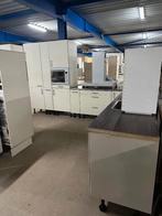 Complete keuken Compleet met APP 120Keukens op voorraad 2843, Ophalen of Verzenden, Zo goed als nieuw, Hoekkeuken, Met kookeiland