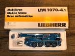 Sarens Liebherr LTM 1070-4.1 Conrad, Ophalen of Verzenden, Zo goed als nieuw, Hijskraan, Tractor of Landbouw, Conrad