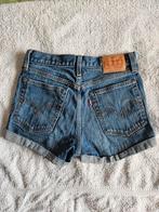 Levi's jeans shorts korte broek spijkerbroek w26 26 xs s 34, Blauw, Ophalen of Verzenden, Zo goed als nieuw, W27 (confectie 34) of kleiner