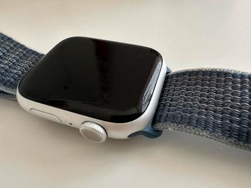Apple Watch Series 8 - Zo goed als nieuw! beschikbaar voor biedingen