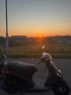 Zwarte kappenset + hoge windscherm zip, Fietsen en Brommers, Scooters | Piaggio, Gebruikt, Zip, Ophalen of Verzenden, Benzine