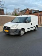 Fiat doblo met navigatie lage km, Auto's, Wit, Bedrijf, BTW verrekenbaar, Handgeschakeld