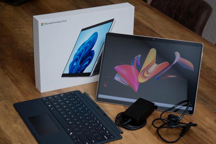 Surface Pro 8 Core i5 | 16 GB | 256 GB | Nw. Type Cover, Computers en Software, Windows Laptops, Zo goed als nieuw, 13 inch, SSD