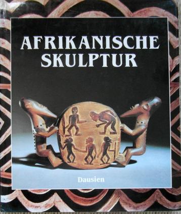 Afrikanische Skulptur - Stilformen und Traditionen beschikbaar voor biedingen