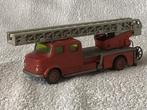 Mercedes brandweer ladderwagen, Hobby en Vrije tijd, Modelauto's | 1:50, Ophalen of Verzenden, Gebruikt, Bus of Vrachtwagen, SIKU