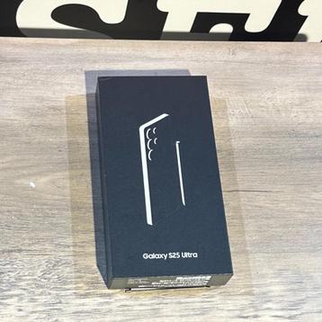 Samsung Galaxy - S25 Ultra - 1 TB - Nieuw staat -  Garantie beschikbaar voor biedingen