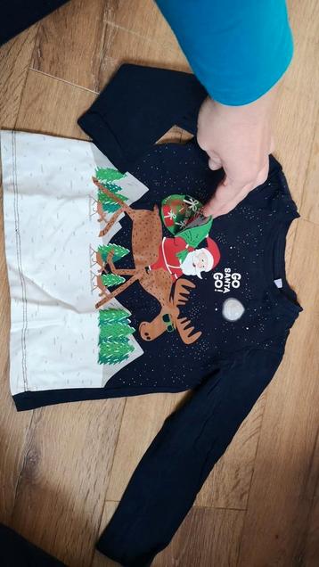Kerst Longsleeve Maat 104 beschikbaar voor biedingen