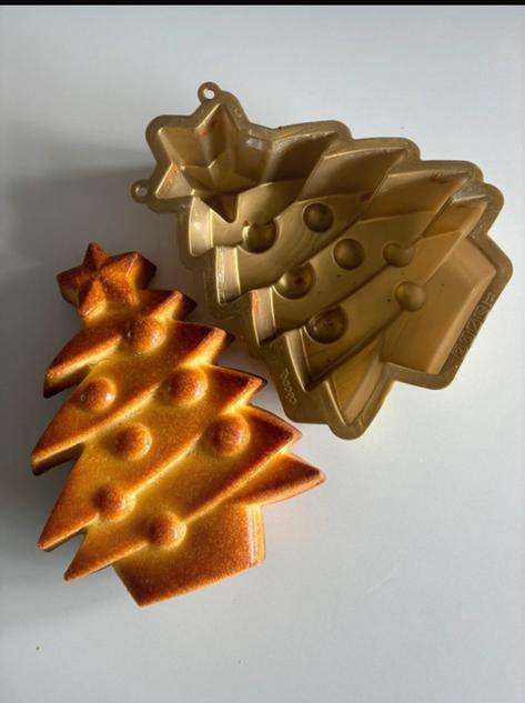 Kerstboom Bakvorm - Feestelijk Bakken!, Hobby en Vrije tijd, Taarten en Cupcakes maken, Zo goed als nieuw, Ophalen