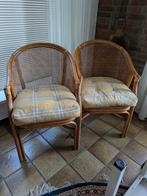 2 Riet Stoelen met Gebruikssporen, Huis en Inrichting, Stoelen, Ophalen, Gebruikt, Twee, Bruin