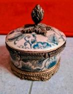 Antiek Rococo potje porselein, messing, Antiek en Kunst, Antiek | Porselein, Ophalen of Verzenden