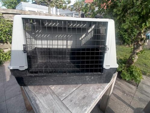 Ferplast vervoerbox, Dieren en Toebehoren, Hondenbenches, Gebruikt, Ophalen