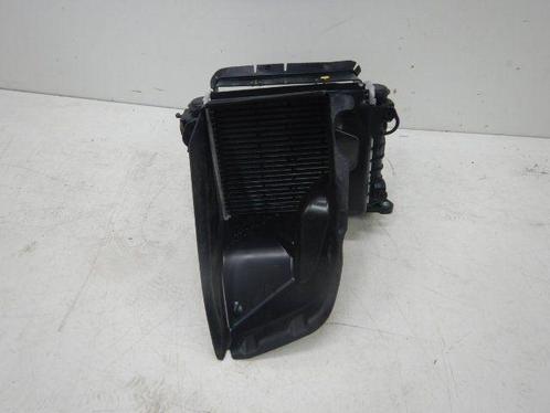 Audi TTRS 8S0 Extra Radiateur rechts + houder 8S0121674C 5Q0, Auto-onderdelen, Motor en Toebehoren, Audi, Gebruikt, Ophalen of Verzenden