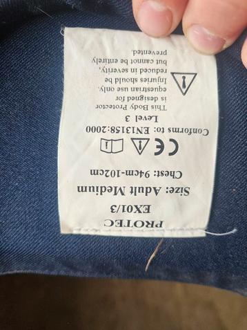 Bodyprotector blauw  beschikbaar voor biedingen
