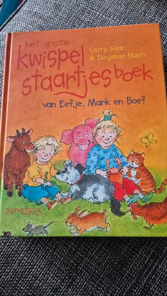 Het Grote Kwispelstaartjesboek - Carry Slee, Boeken, Kinderboeken | Jeugd | onder 10 jaar, Zo goed als nieuw, Fictie algemeen
