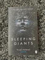 Sylvain Neuvel - Sleeping Giants, Gelezen, Ophalen of Verzenden