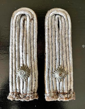 WW2 Duitse Heer Schouderstukken beschikbaar voor biedingen