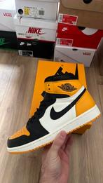 Jordan 1 High Taxi US9/42.5eu, Kleding | Heren, Schoenen, Ophalen, Nieuw, Overige kleuren