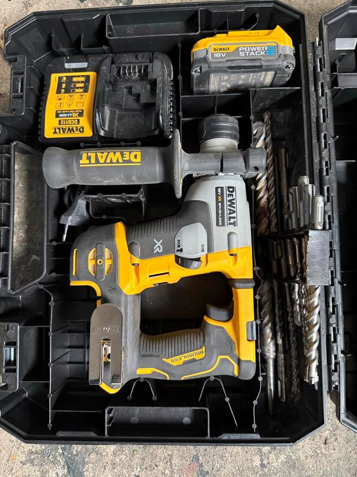 DeWalt DCH172 Boorhamer - Zo goed als nieuw!, Doe-het-zelf en Verbouw, Gereedschap | Boormachines, Zo goed als nieuw, Boor- en/of Breekhamer