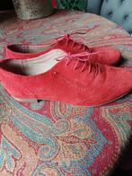 Omoda rode suède veterschoen.maat 40, Omoda, Ophalen of Verzenden, Sneakers of Gympen, Gedragen
