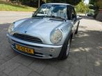 Mini 1.6 16V ONE 2005 Grijs, Auto's, Mini, Voorwielaandrijving, 15 km/l, 4 cilinders, 4 stoelen