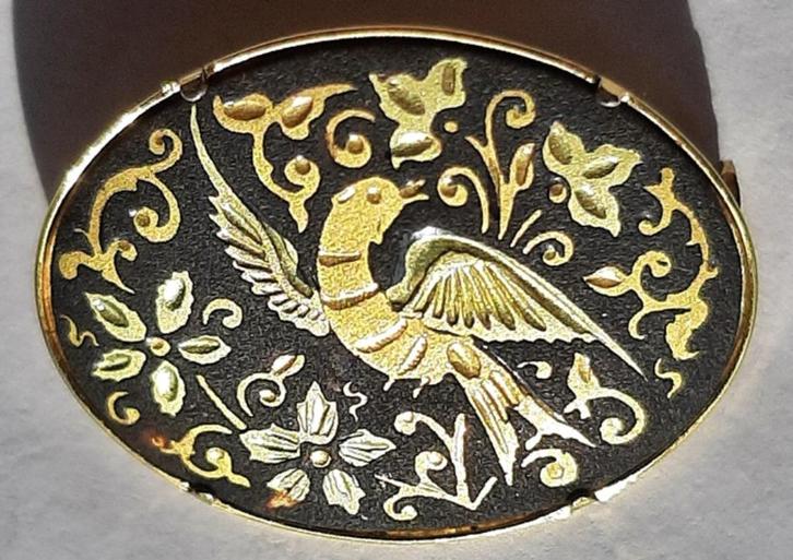 Broche B13  , Sieraden, Tassen en Uiterlijk, Broches, Zo goed als nieuw, Overige materialen, Goud, Minder dan 4 cm, Verzenden