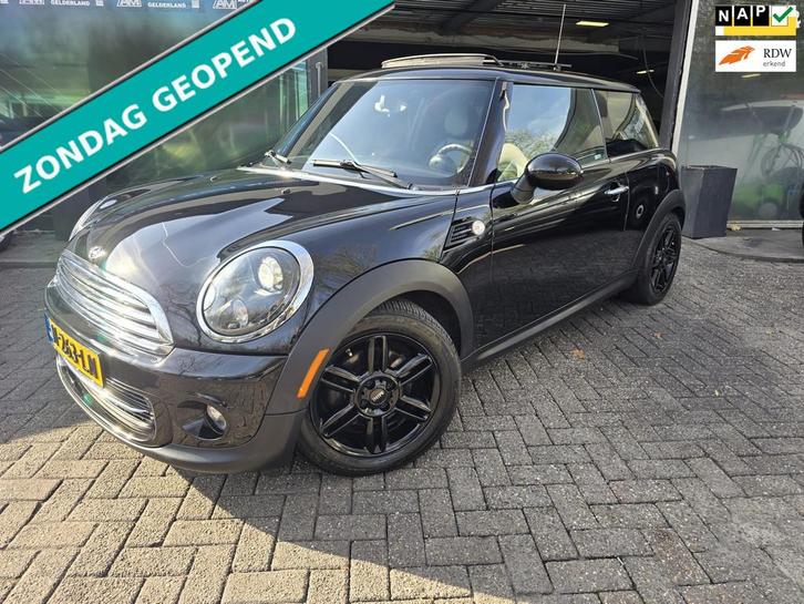 Mini Mini 1.6 Cooper 10 Years II | 12MND GARANTIE | PANO DAK, Auto's, Mini, Bedrijf, Te koop, Cooper, ABS, Airbags, Airconditioning